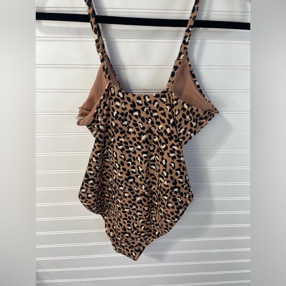 Aerie NWT Brown Leopard Print One piece Full Coverage Swimsuit Medium Juniors - Picture 5 of 9